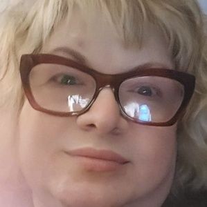 Meet your Posher, Tonya mullins